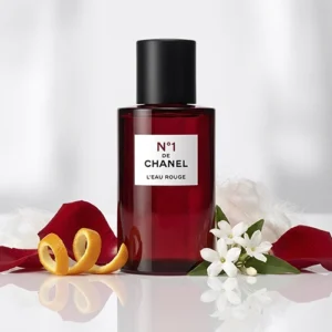 عطر-زنانه-شنل-نامبر-وان-CHANEL-N°1-de-Chanel-LEau-Rouge-گلی-میوه-ای-و-معتدل-محصول-2022