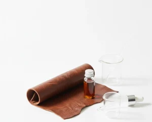 اسانس-و-نت-چرم-در-عطر-سازی